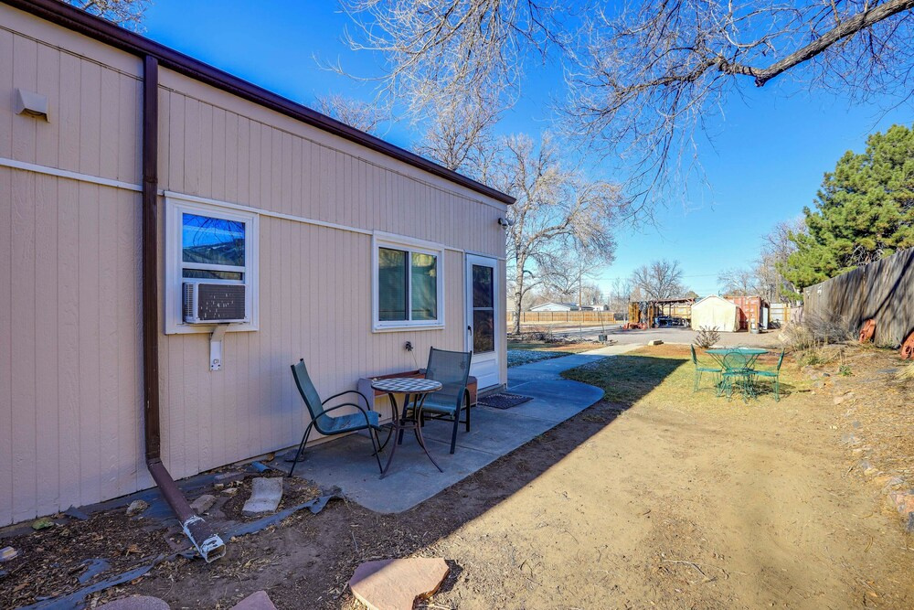 6 Mi to Dtwn Denver: Artsy Home w/ Mtn Views!