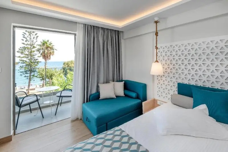 Standard room with balcony