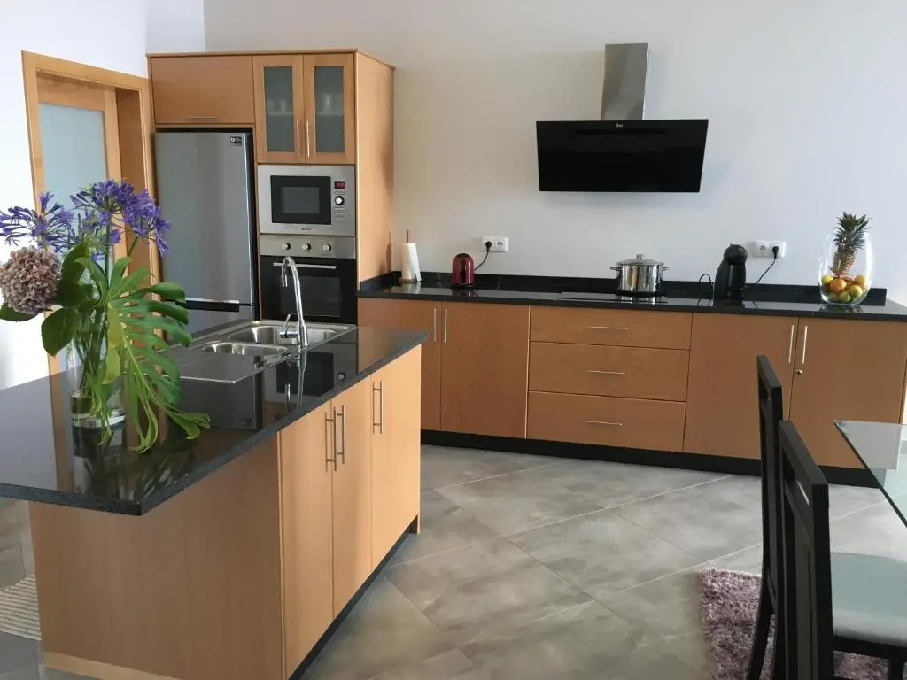 2 Bedrooms Cottage