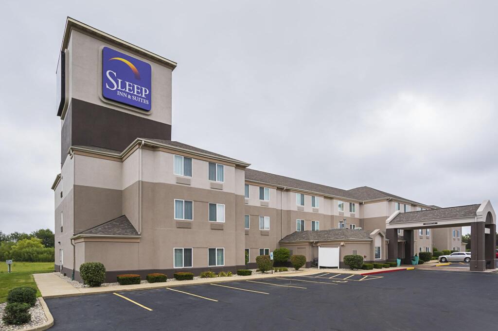 Sleep Inn & Suites image