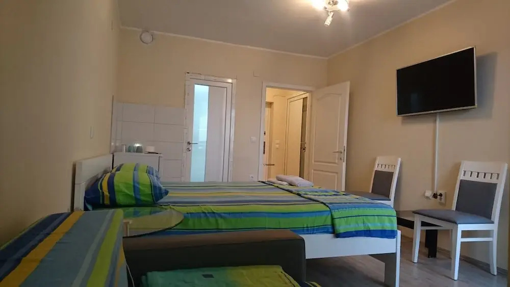 Comfort room