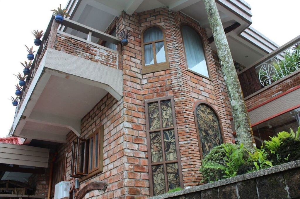 Forty 8 Bed & Breakfast