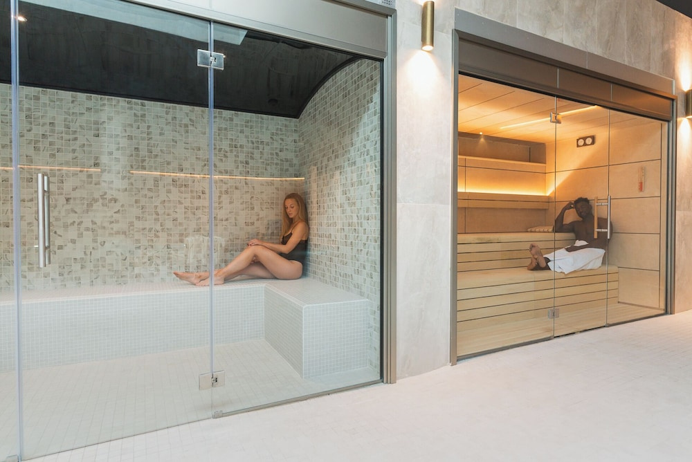 Hotel photo 42