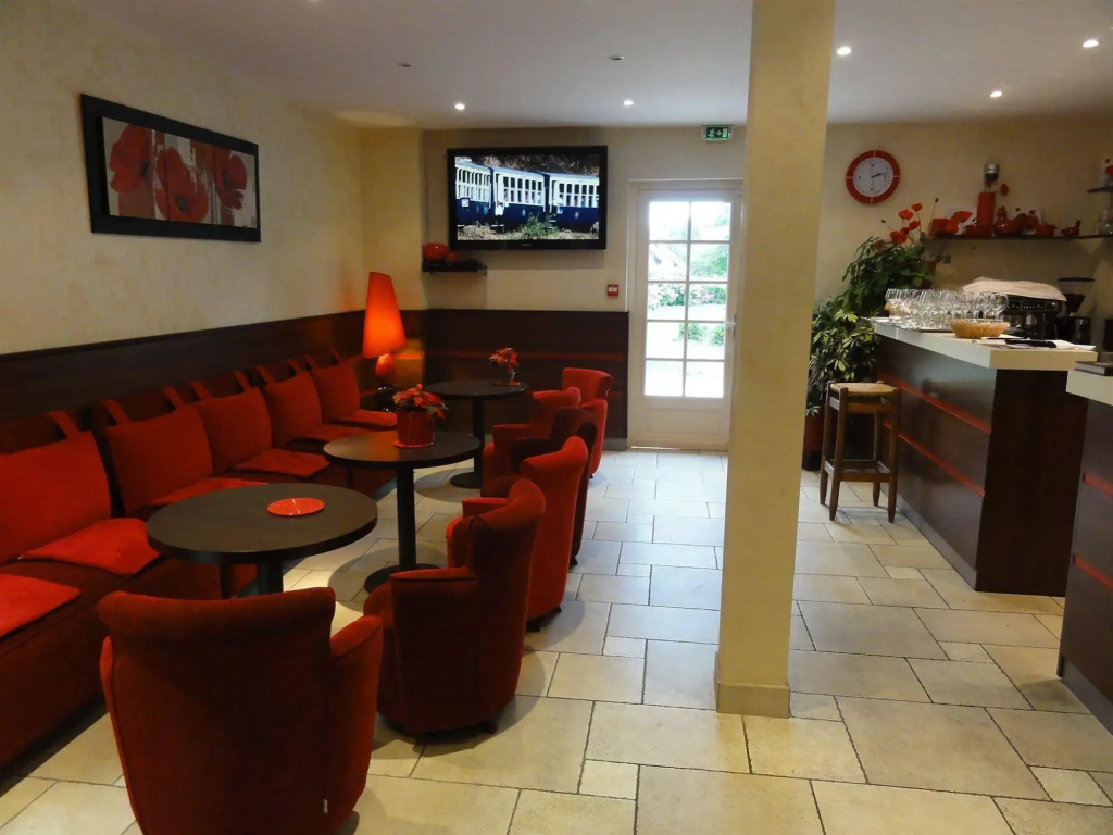Hotel photo 12