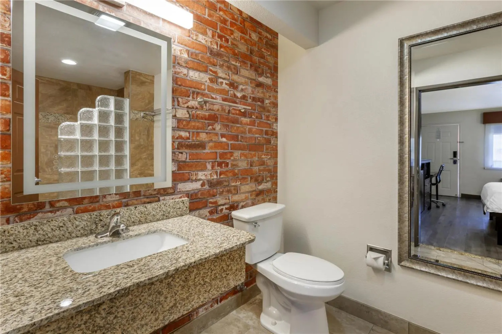 Hotel photo 38