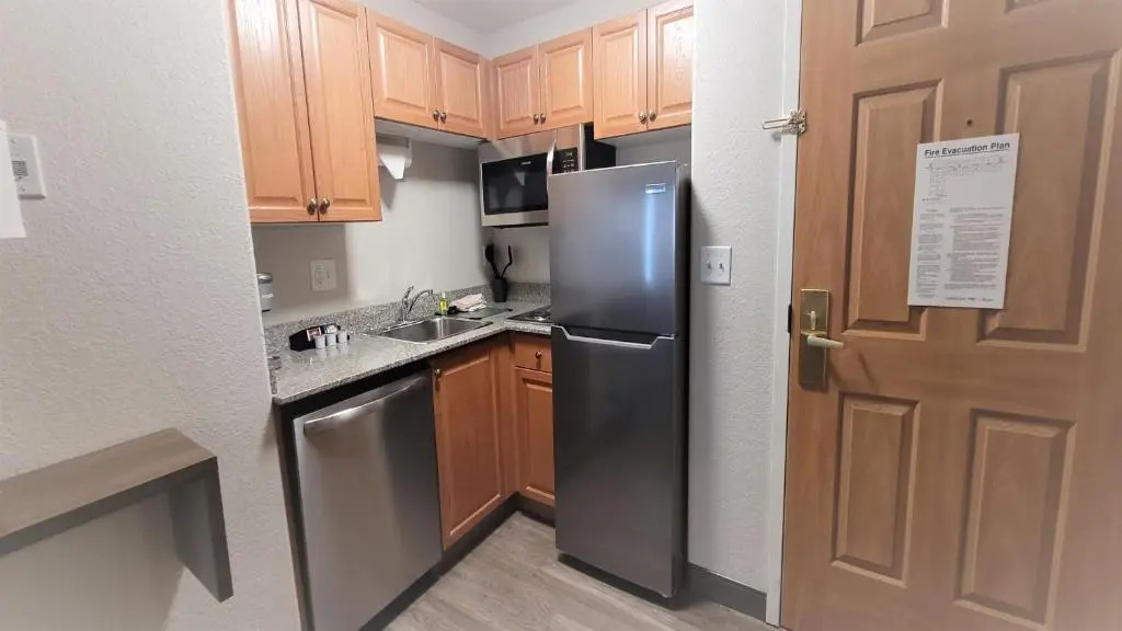 Staybridge Suites Calgary Airport by IHG - Chambres