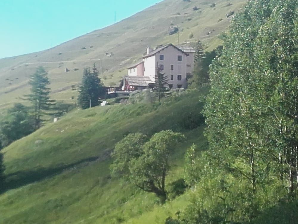 Image 10