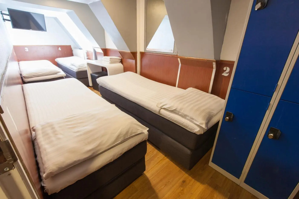Standard Quadruple room