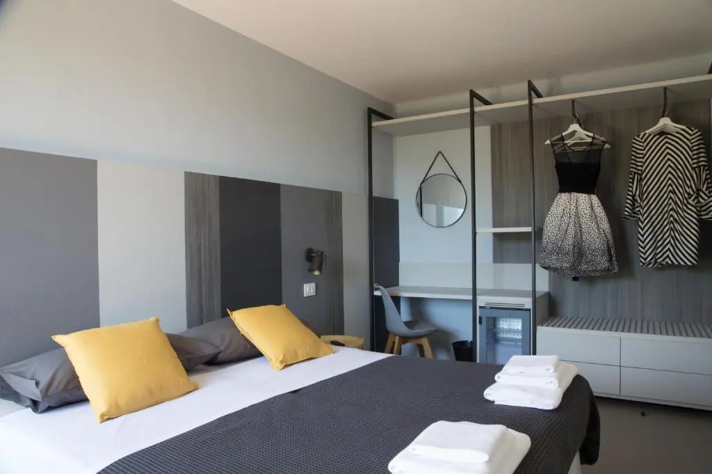 Standard Double room with balcony (twin beds)