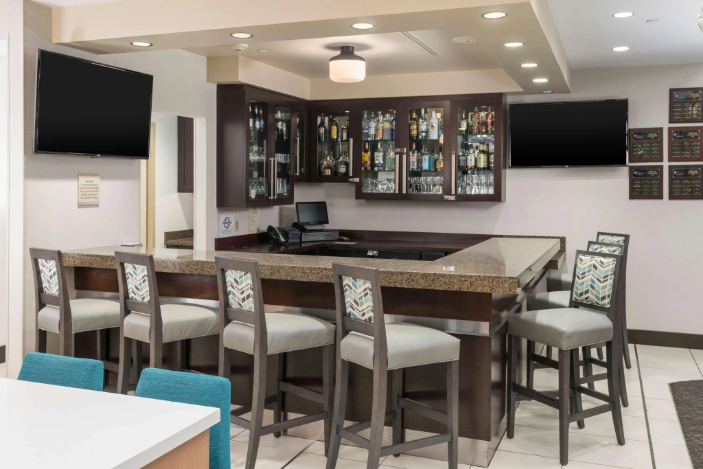 Hilton Garden Inn Silver Spring White Oak - фото 28