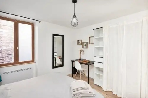 Voir la photo 4 — Dominici 1-CahorsCityStay-Centre Clim Netflix