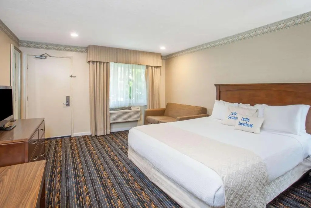 Days Inn by Wyndham San Diego Hotel Circle - Chambres