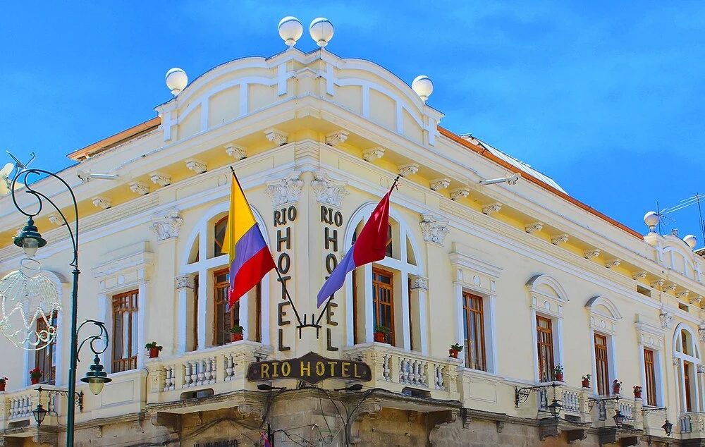 Rio Hotel