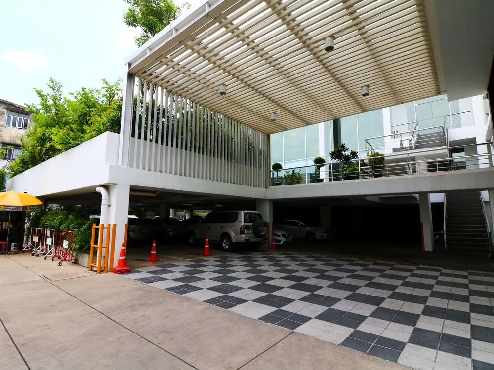 Nida Rooms Phra Khanong Culture