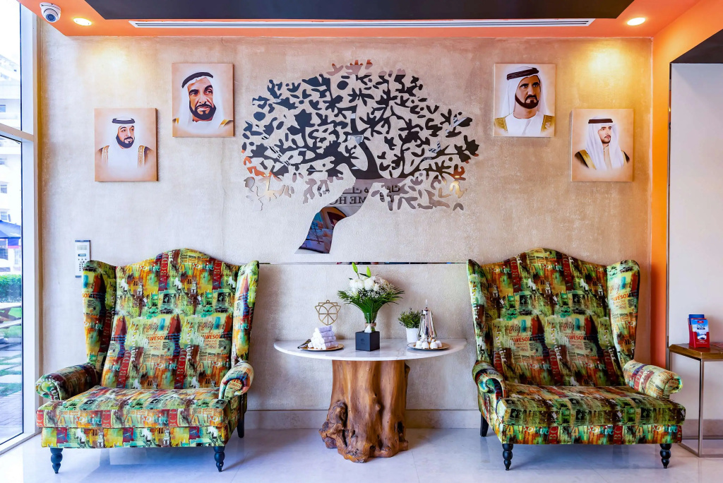 Lobby & Reception