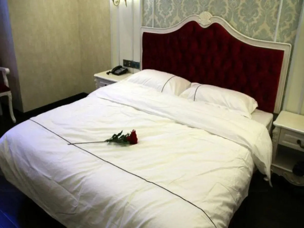 Mingyuan Holiday Hotel Chongqing Jiefangbei Yangtz
