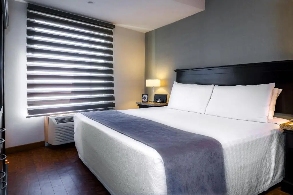 Superior Double room (full double bed)