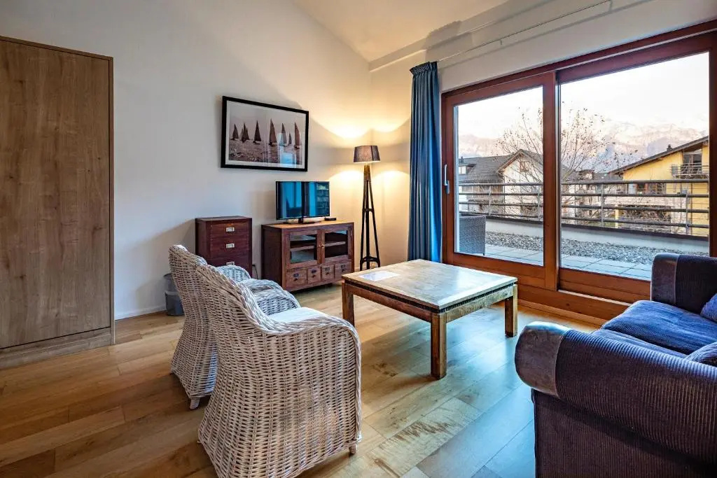 Superior Double room with mountain view (full double bed)