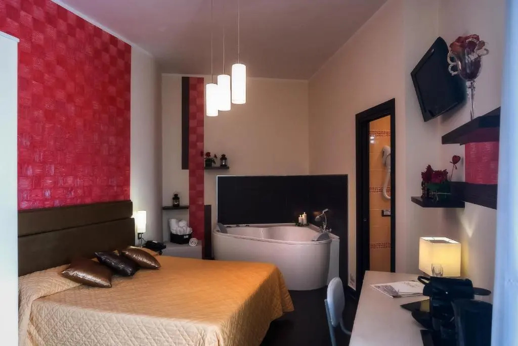 Superior Double room with sea view (full double bed)