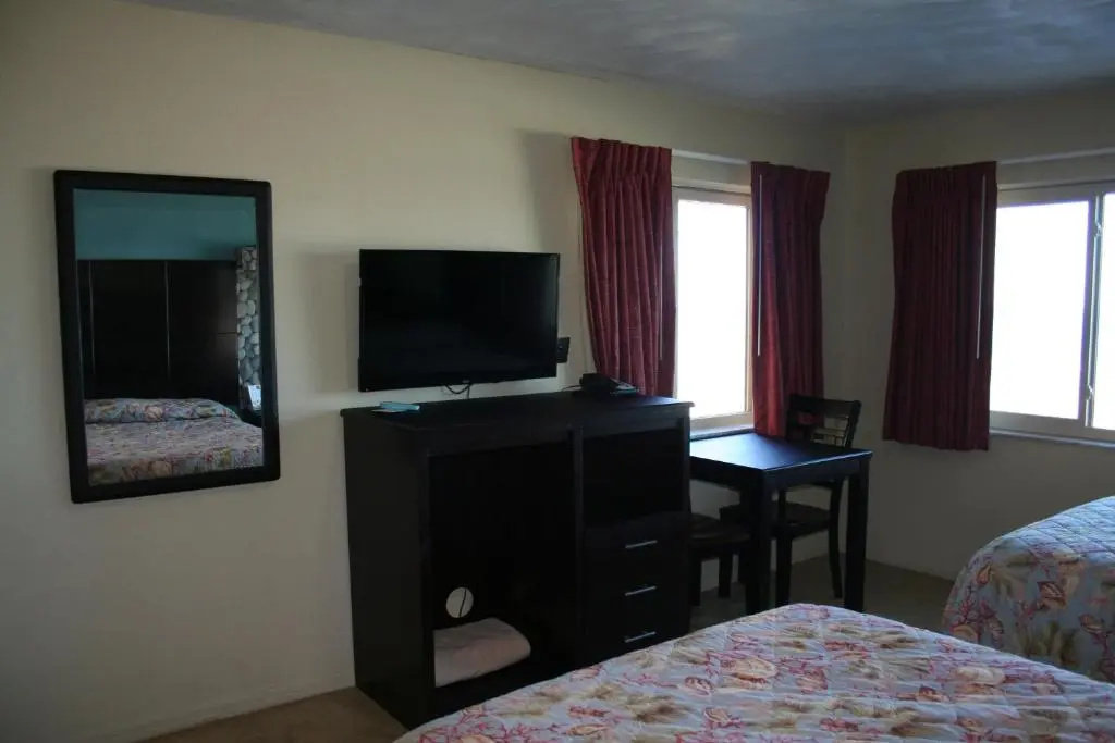 Standard Double room oceanfront (full double bed)