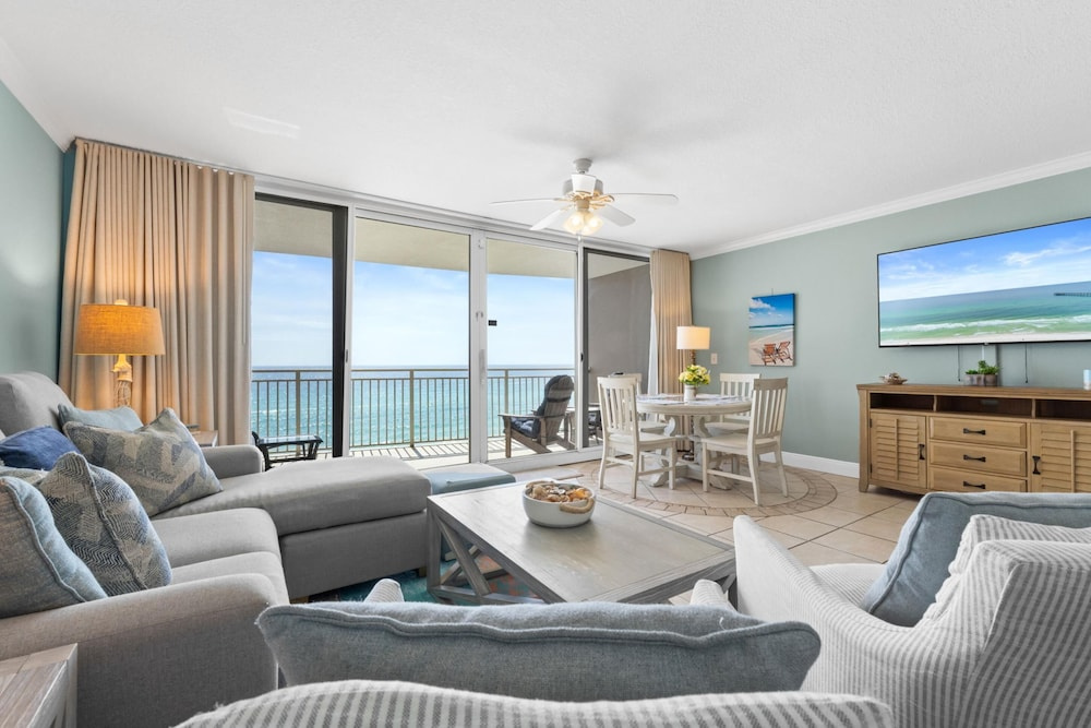 Emerald Beach Resort by Panhandle Getaways - Chambres