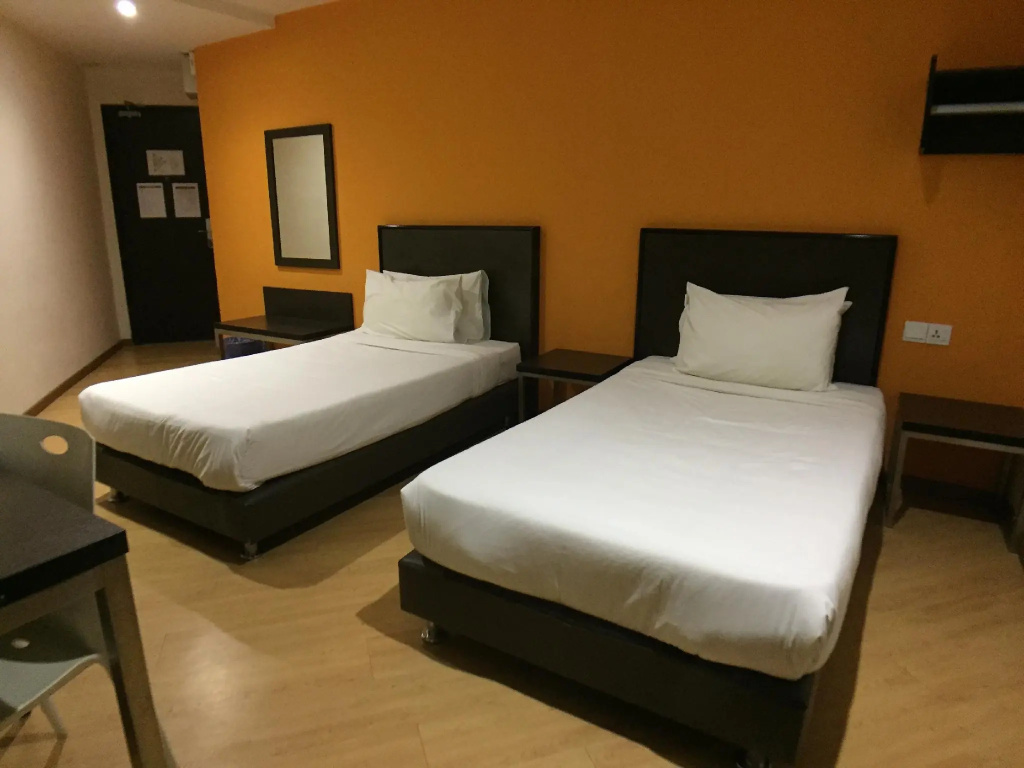 Standard Double room (twin beds)