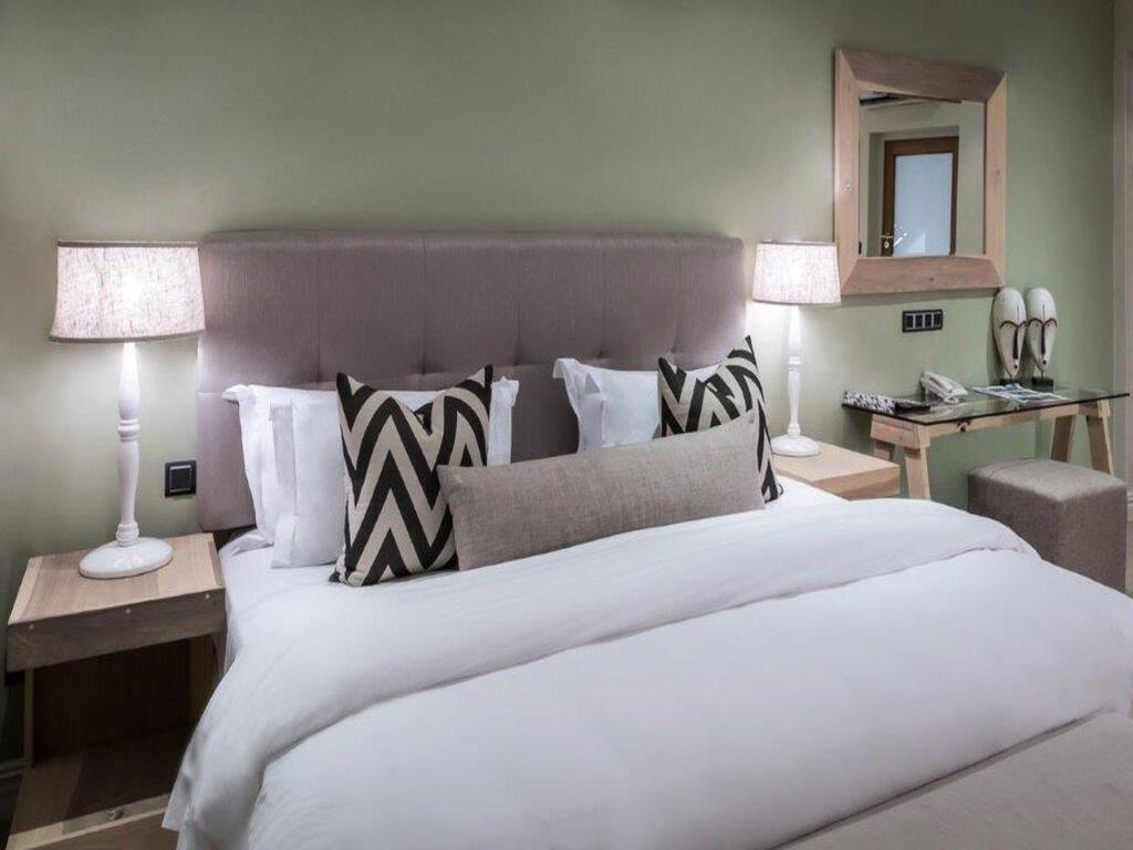 Sugar Hotel by null