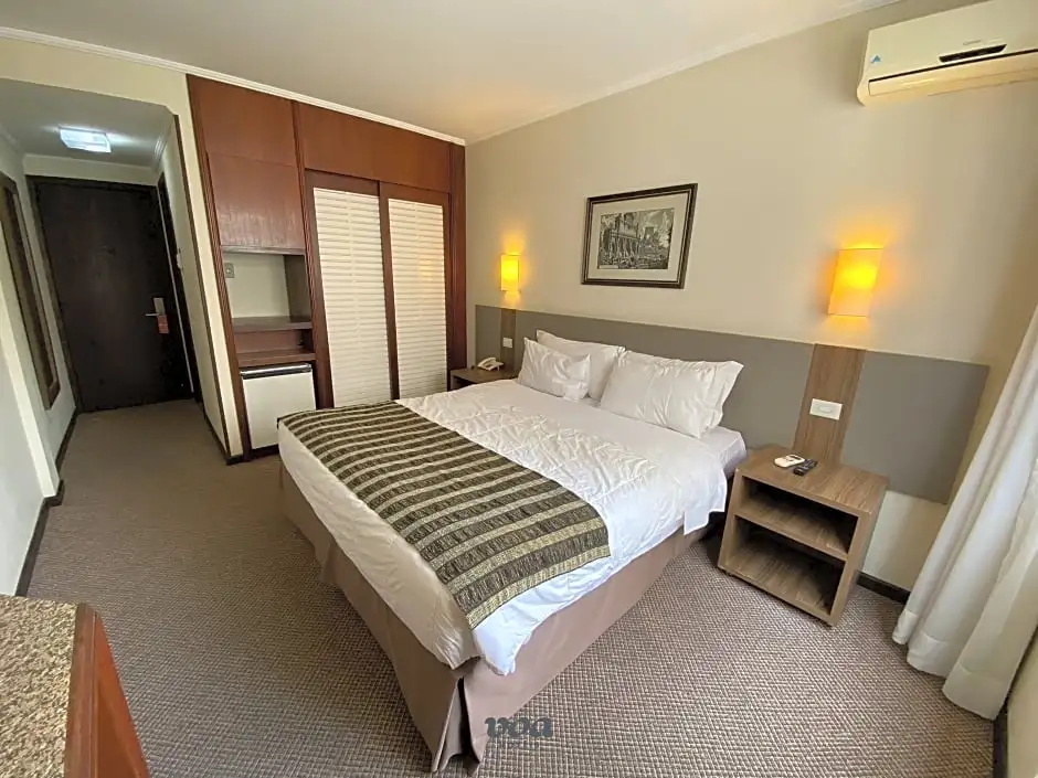 Superior Quadruple room with view