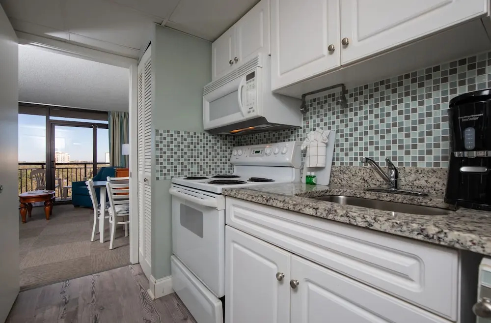 Grande Shores Ocean Resorts Condominiums - Chambres