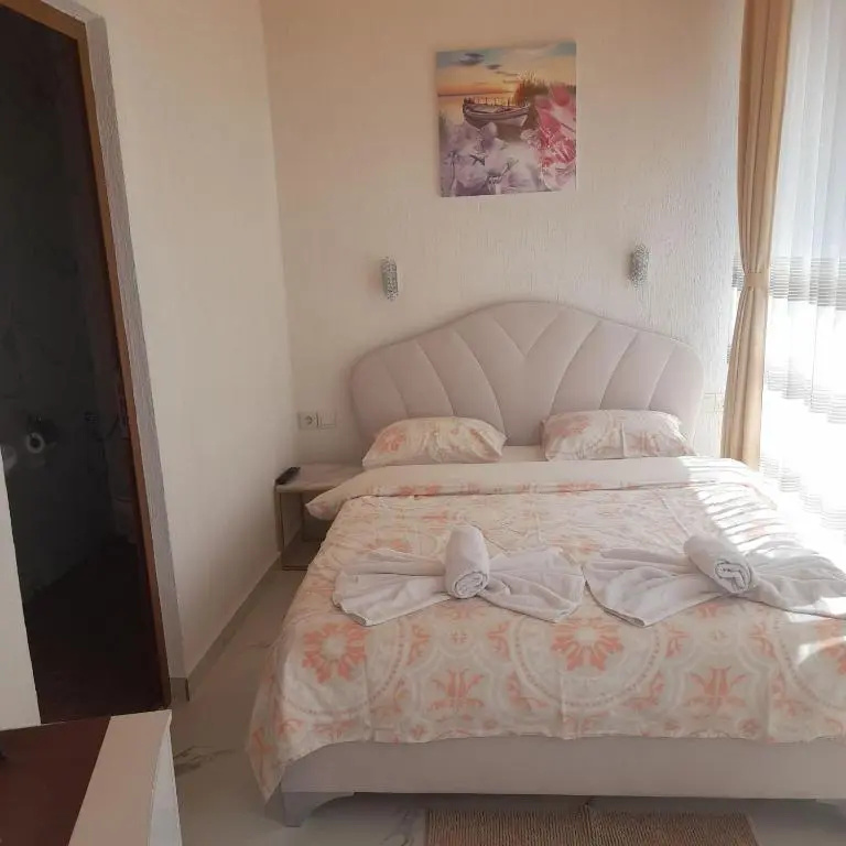 Economy room