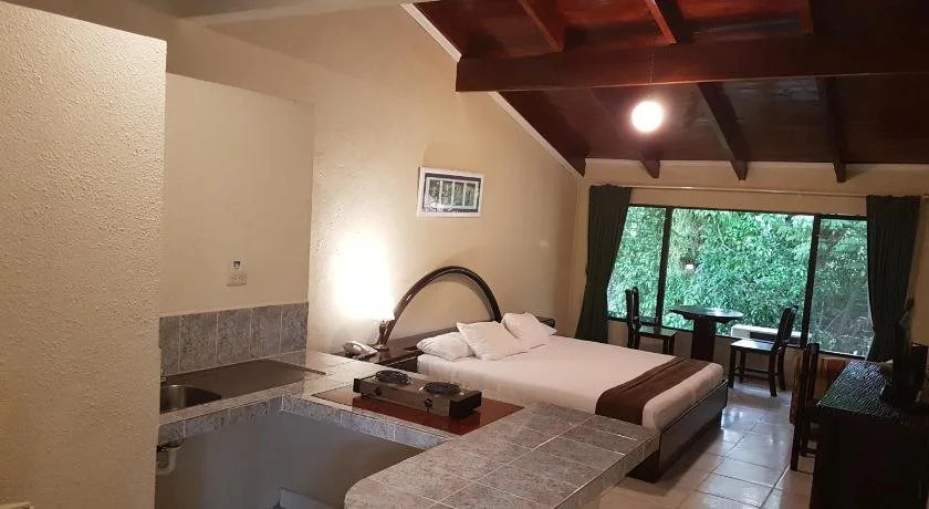 Hotel Marbrissa - Général
