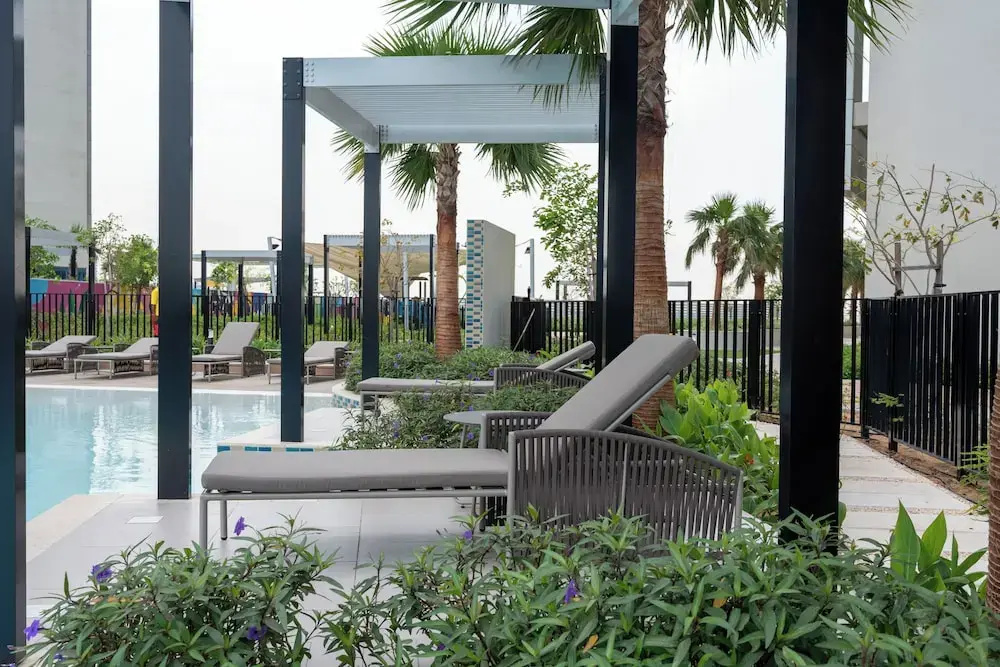 Keyrock Living - Elegant 2BR Escape