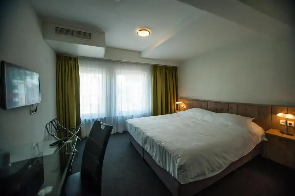 Standard Double room full double bed
