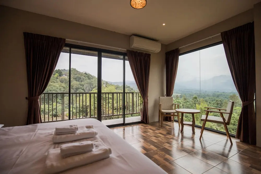 Люкс в Thanburi Resort