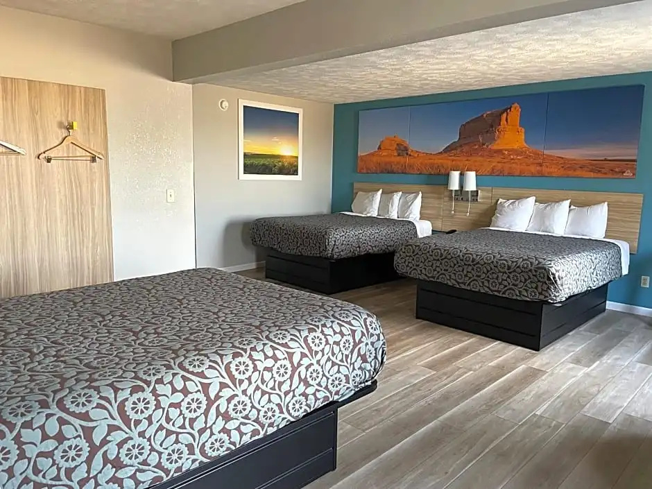 Sextuple Suite