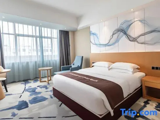 Deluxe Double room (full double bed)