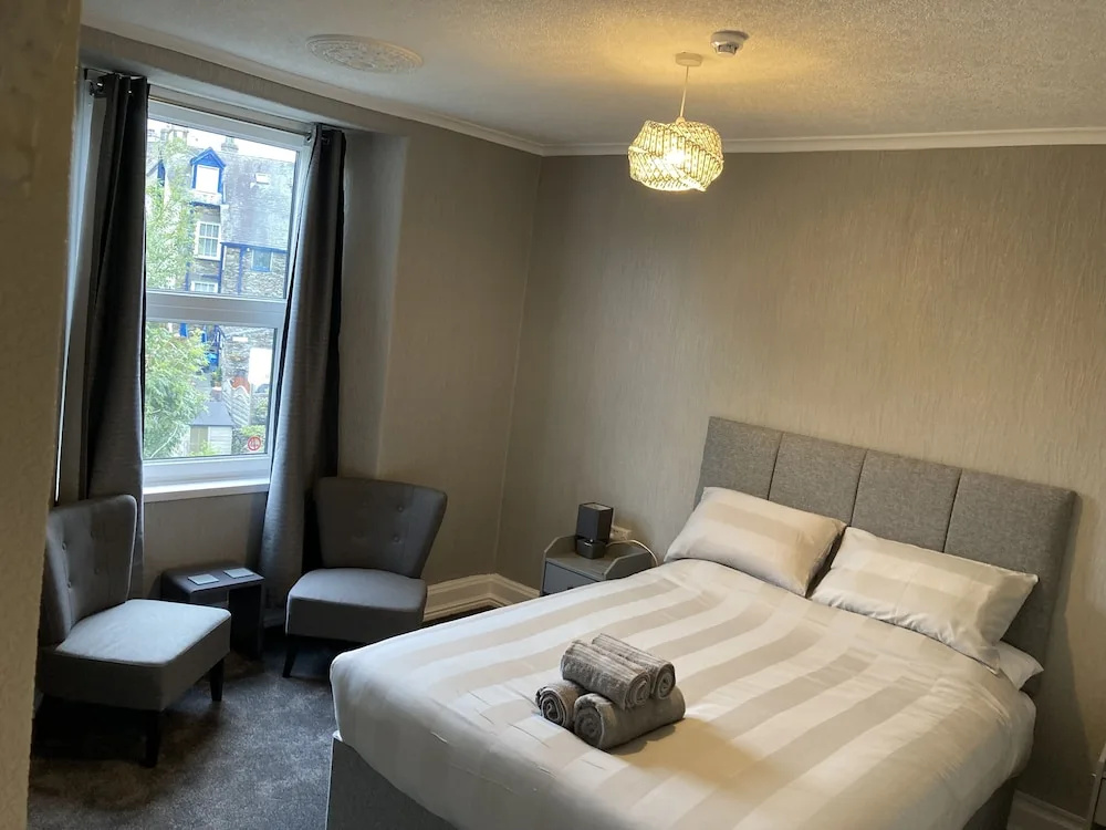 Premier room