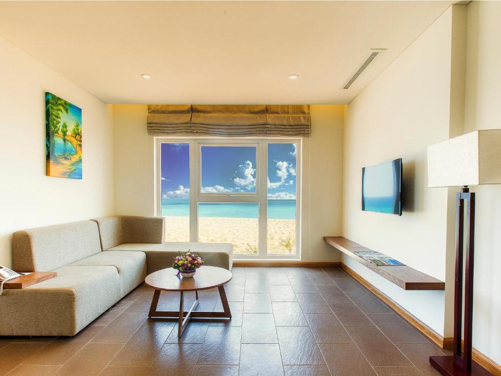 Sandy Beach Non Nuoc Resort Danang