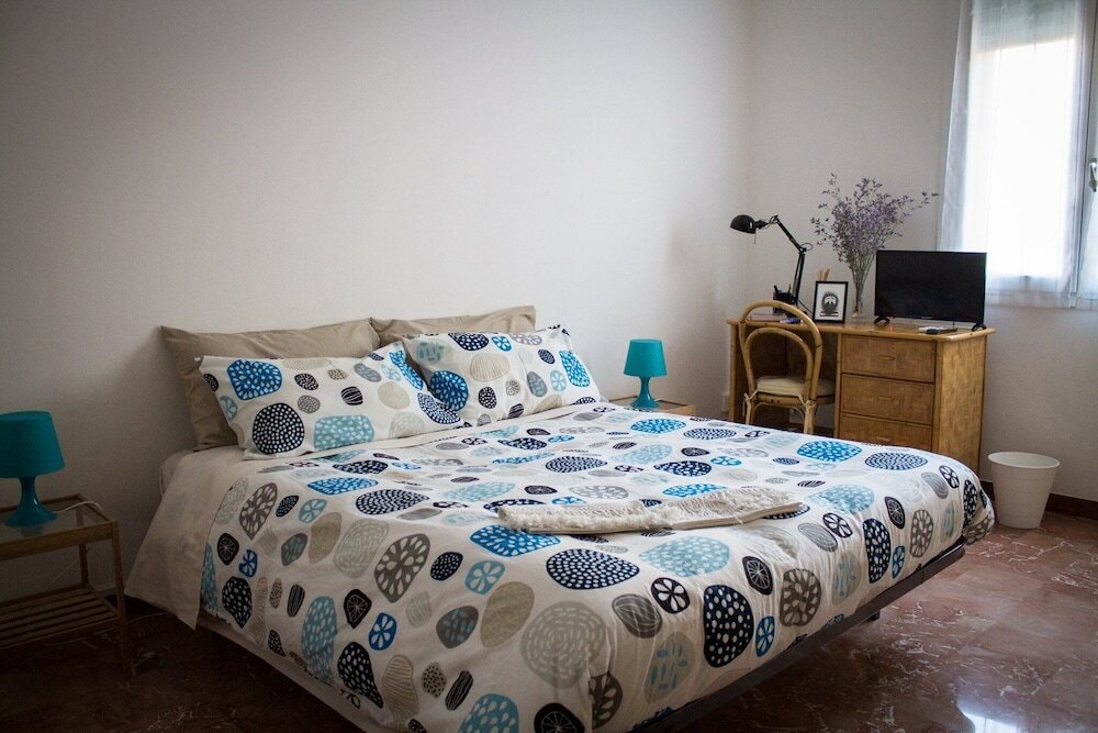 gallery_image_hidden_28