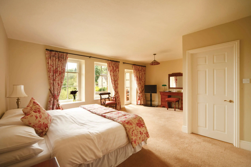 Best Western Limpley Stoke Hotel - Général