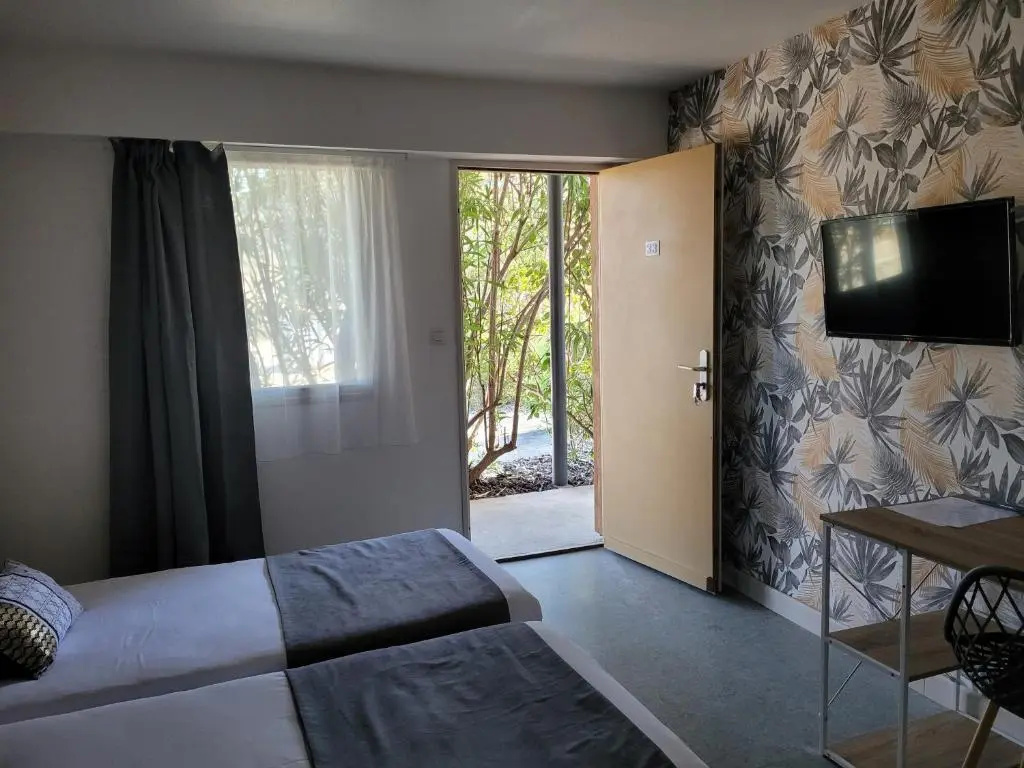 Standard Double room (twin beds)