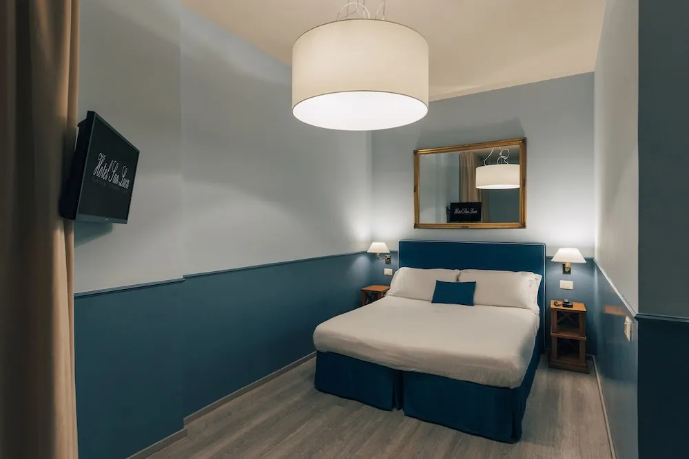 豪華四人房，配有兩張大床