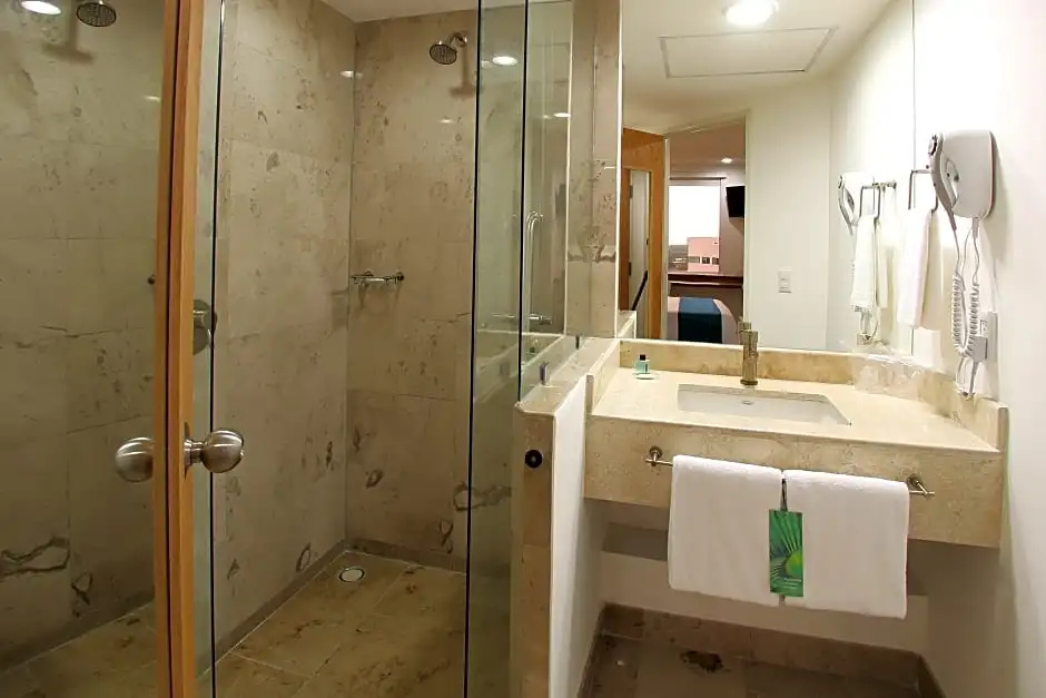 One Villahermosa 2000 - Chambres