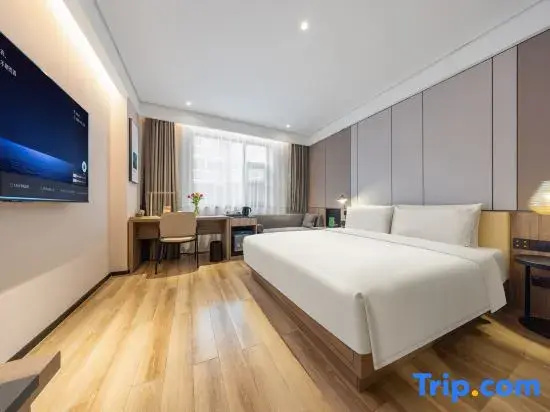 Superior Double room (full double bed)