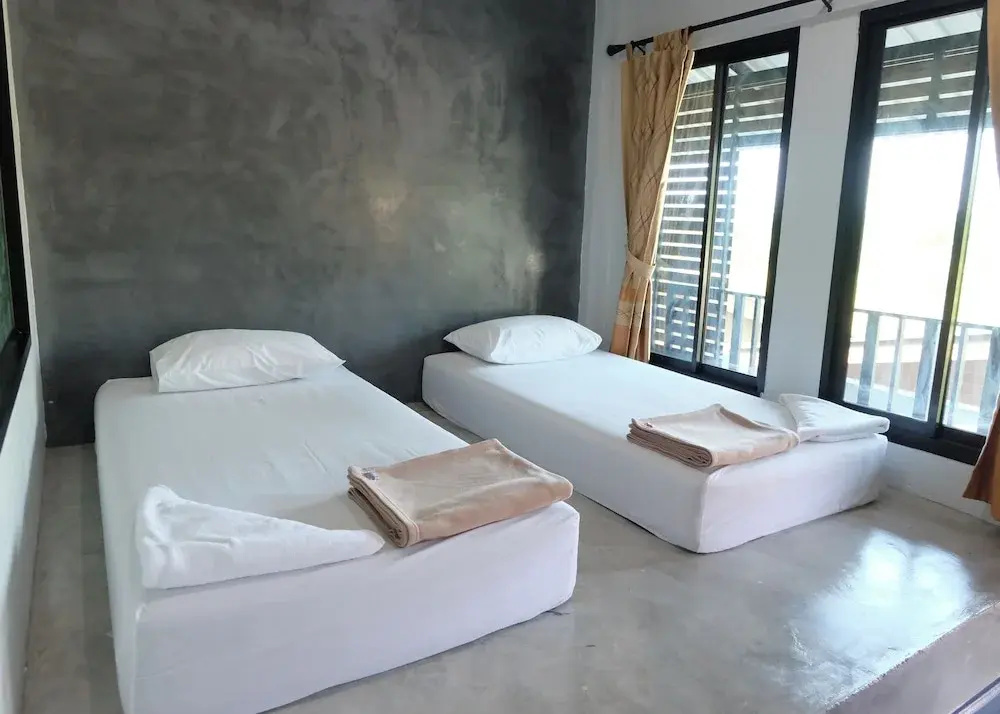 Standard Double room (twin beds)