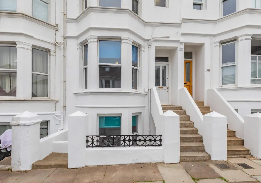 Hove Actually House | By My Getaways