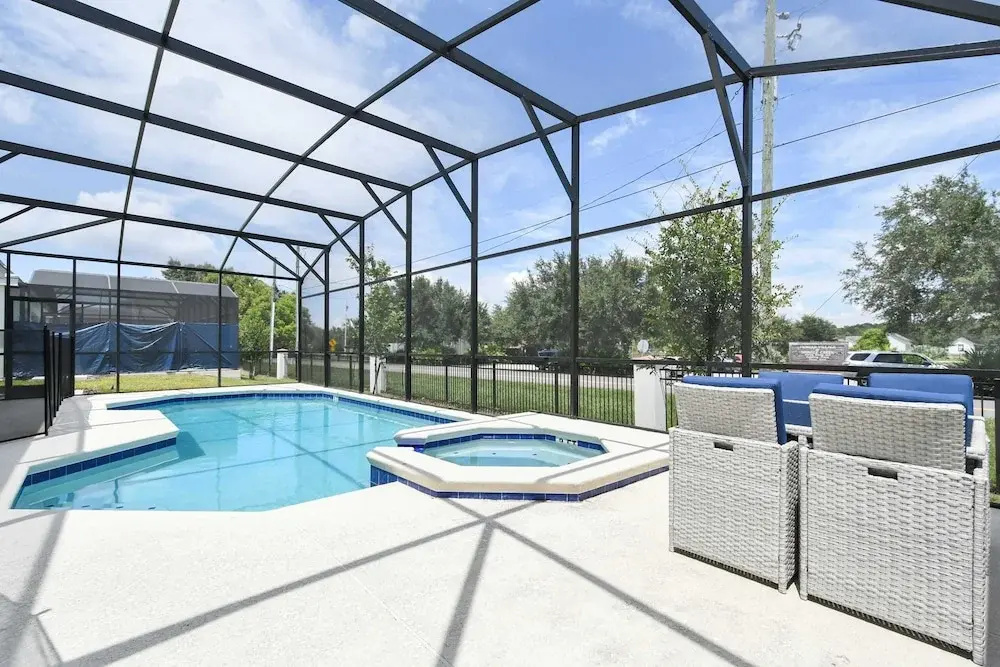 Spacious Family Reunion 15br Home Pool Spa Game Rm