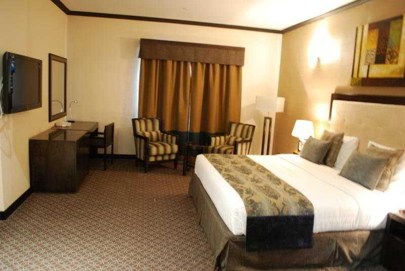 London Crown Hotel - Général