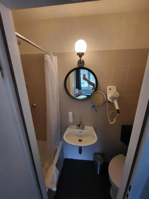 Hotel Waldrausch - Chambres