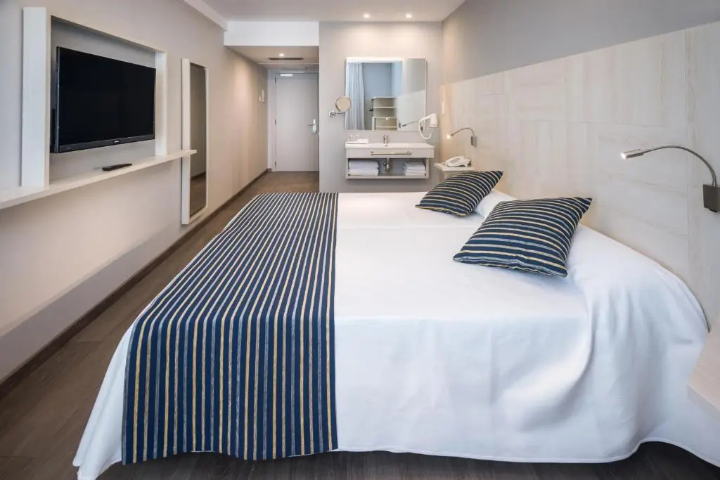 GHT Sa Riera Hotel - Chambres